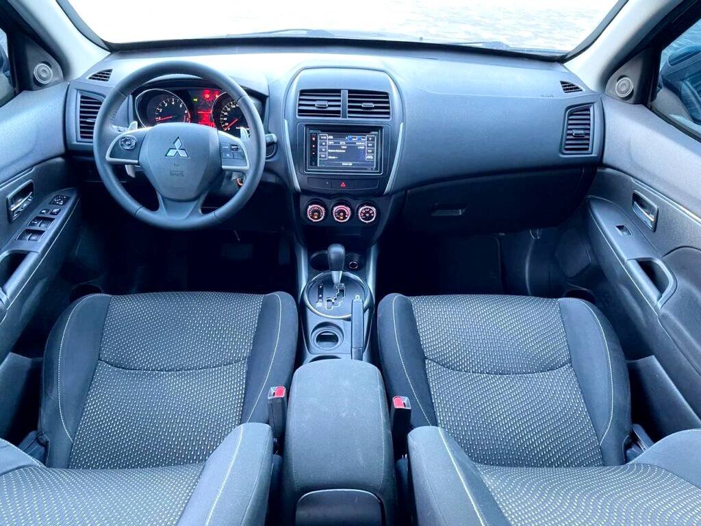 Mitsubishi ASX Blindada interior