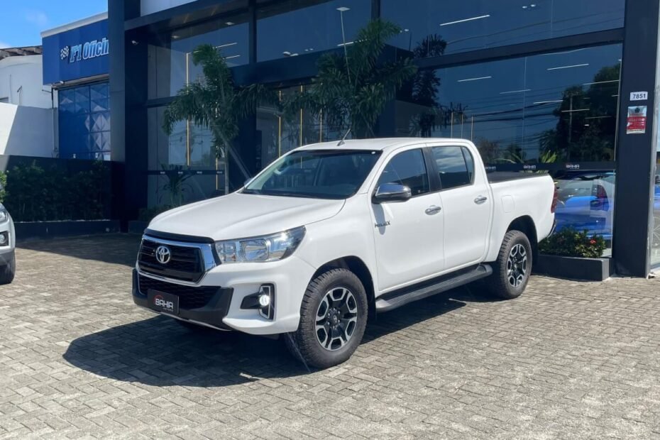 Toyota Hilux SRV 2.7 2020 à venda na bahia motors