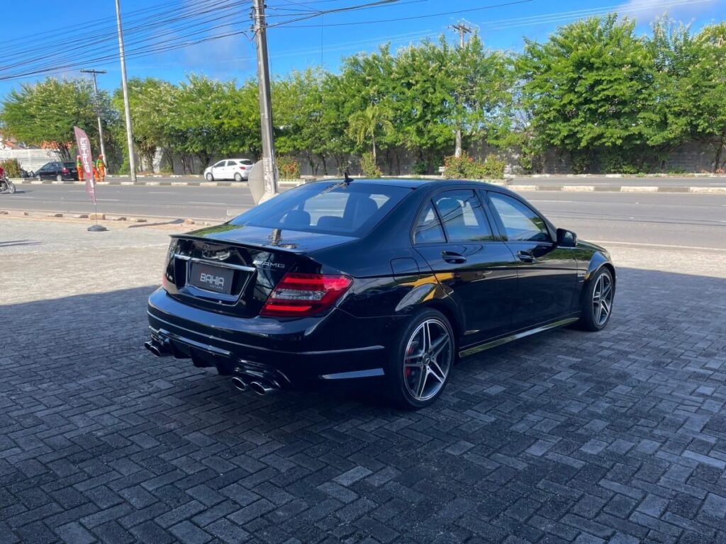 Mercedes Benz C63 AMG V8 à venda em Salvador bahia motors