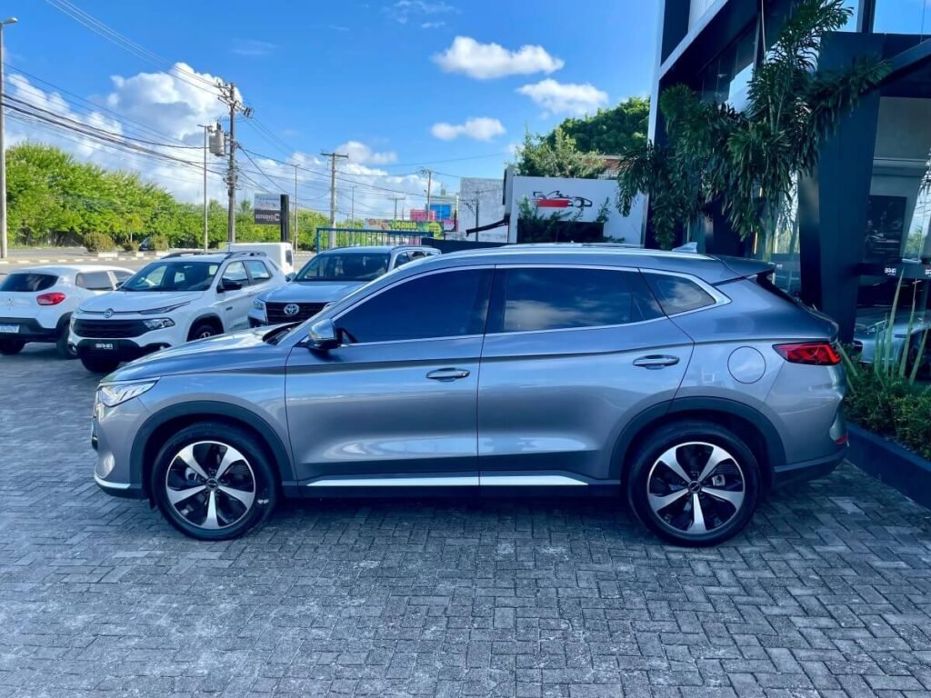 lateral design BYD Song Plus 1.5 Híbrido à venda em salvador bahia motors