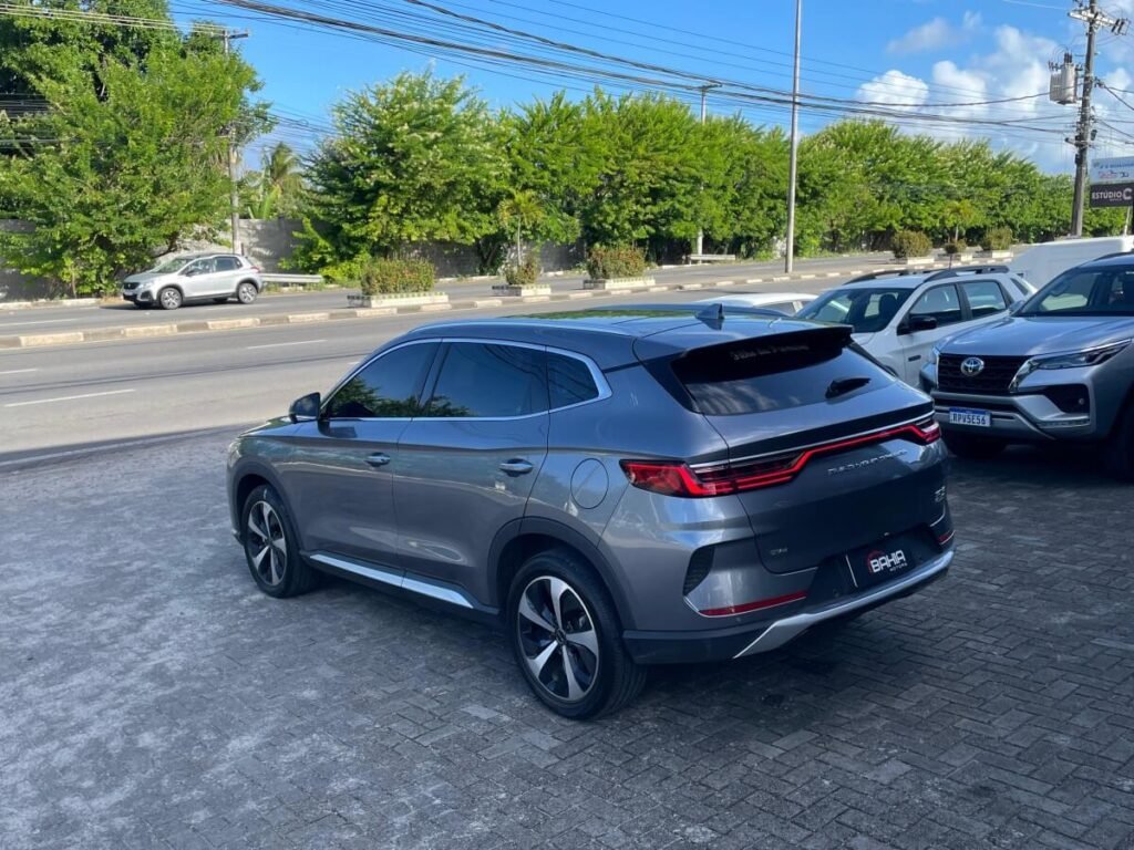 lateral traseira do  BYD Song Plus 1.5 Híbrido à venda em salvador bahia motors