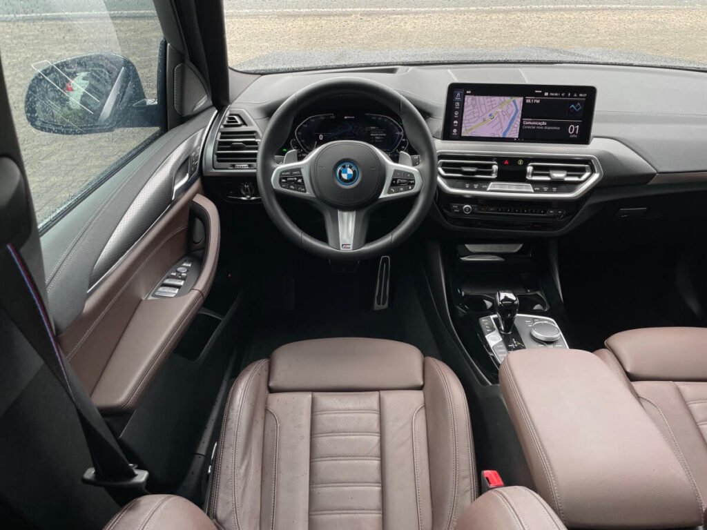 motorista volante BMW X3 M Sport  a venda na bahia