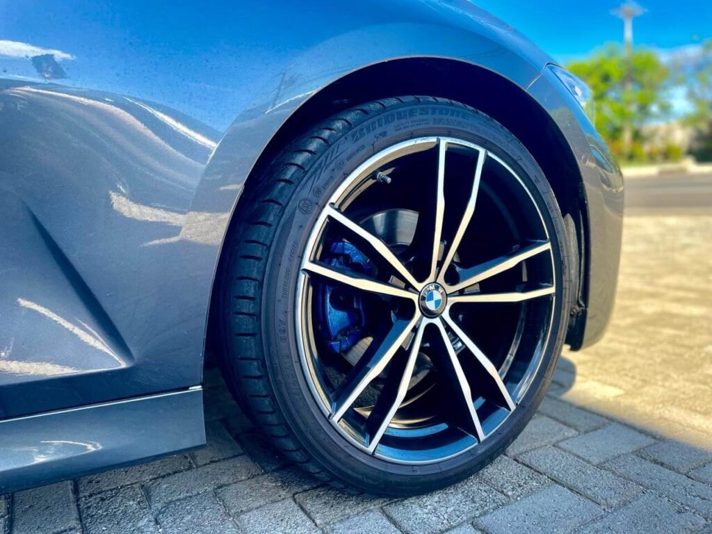 rodas BMW 320i M Sport 2.0 Turbo a venda em salvador