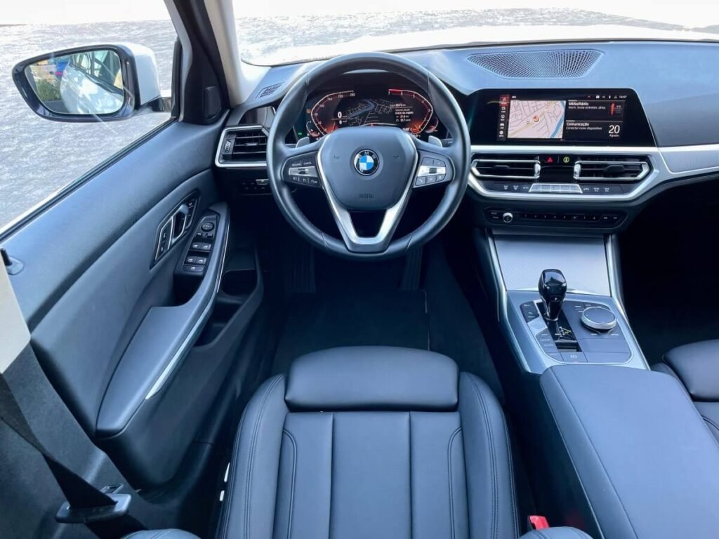 BMW 320i Sport GP a venda em salvador