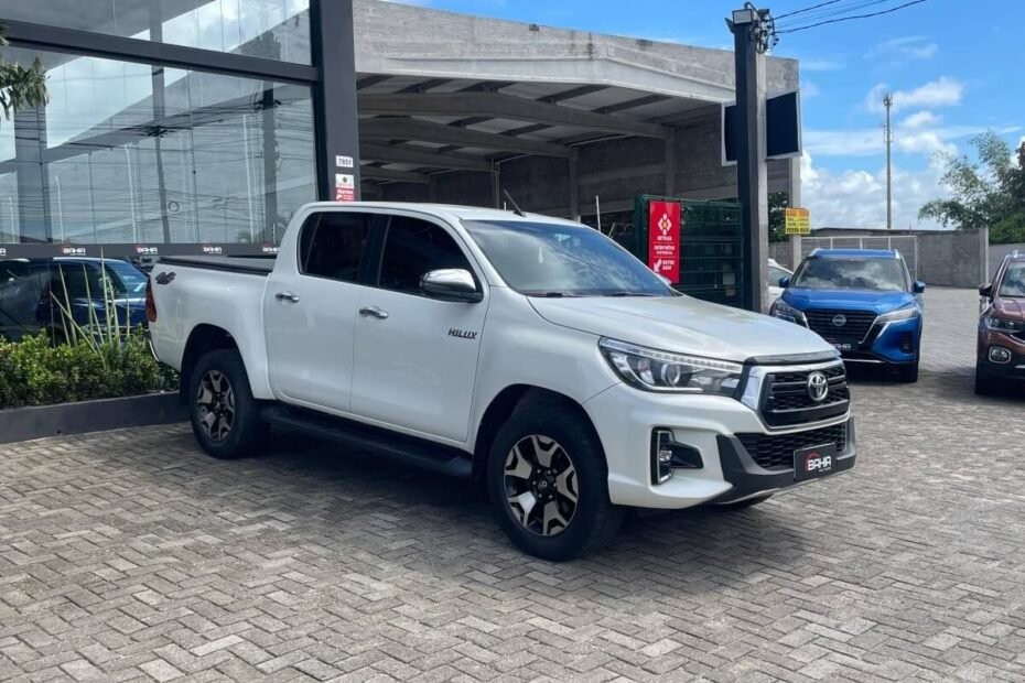 Toyota Hilux SRX 2019