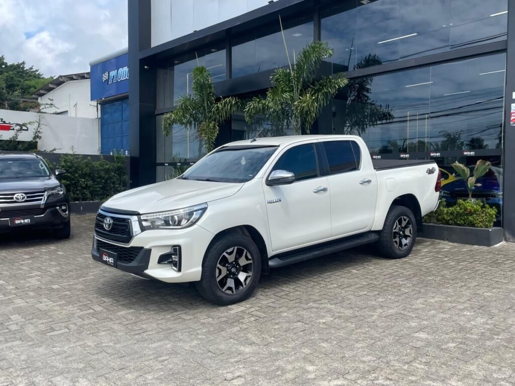 Toyota Hilux SRX 2019 a venda na bahia motors