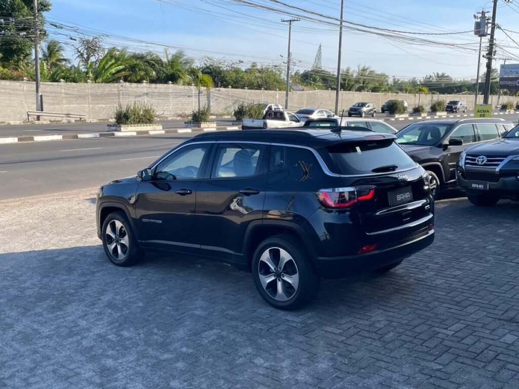 Jeep Compass Longitude 2.0 Flex 2017 a venda em salvador