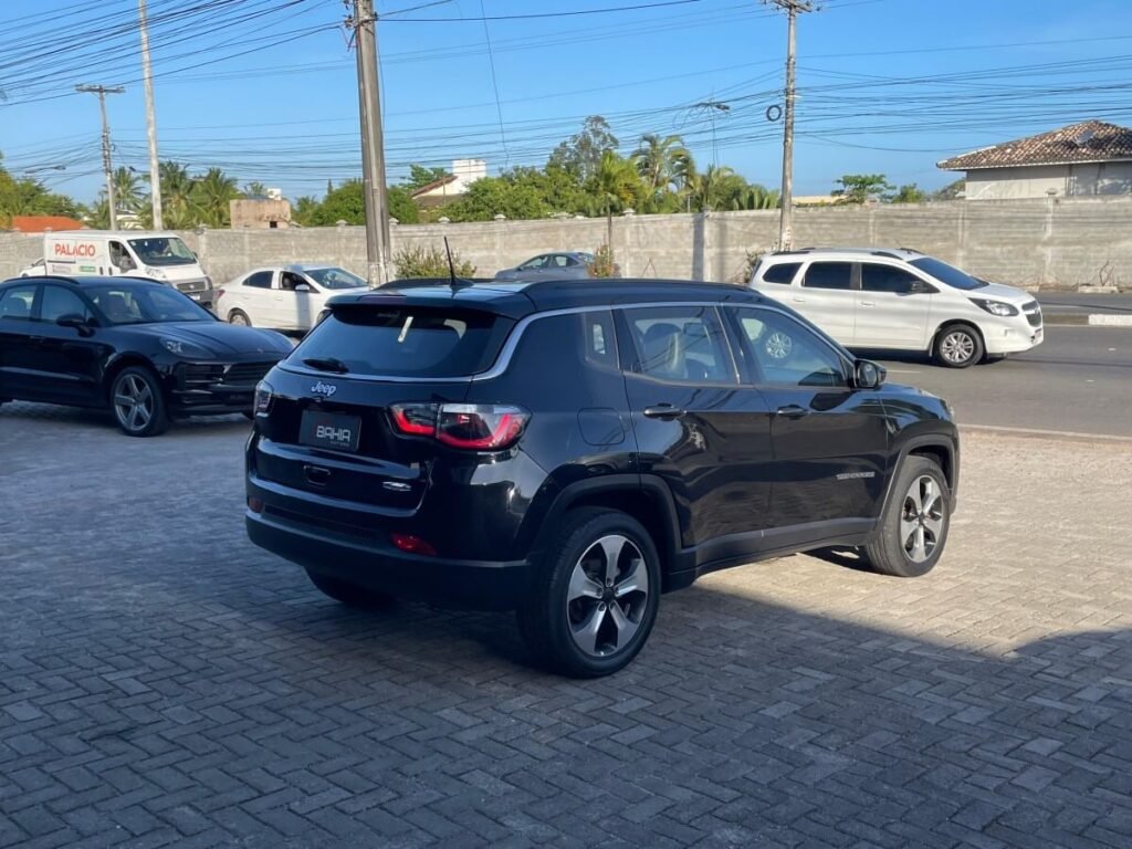 Jeep Compass Longitude 2.0 Flex 2017 preço