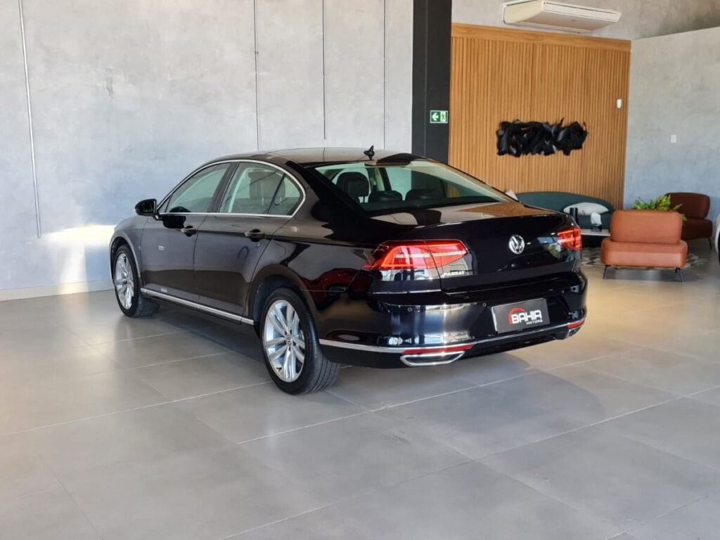 Passat Highline 2.0 TSi 2018 preto a venda na bahia motors