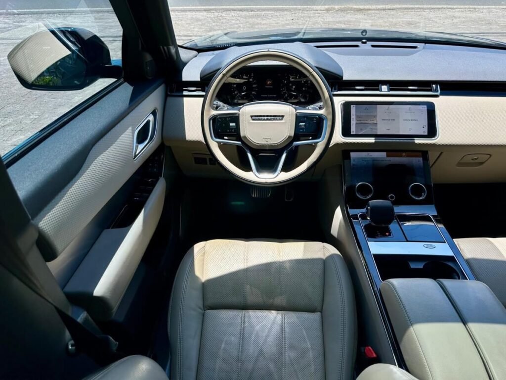 interno Land Rover Velar R-Dynamic 2021