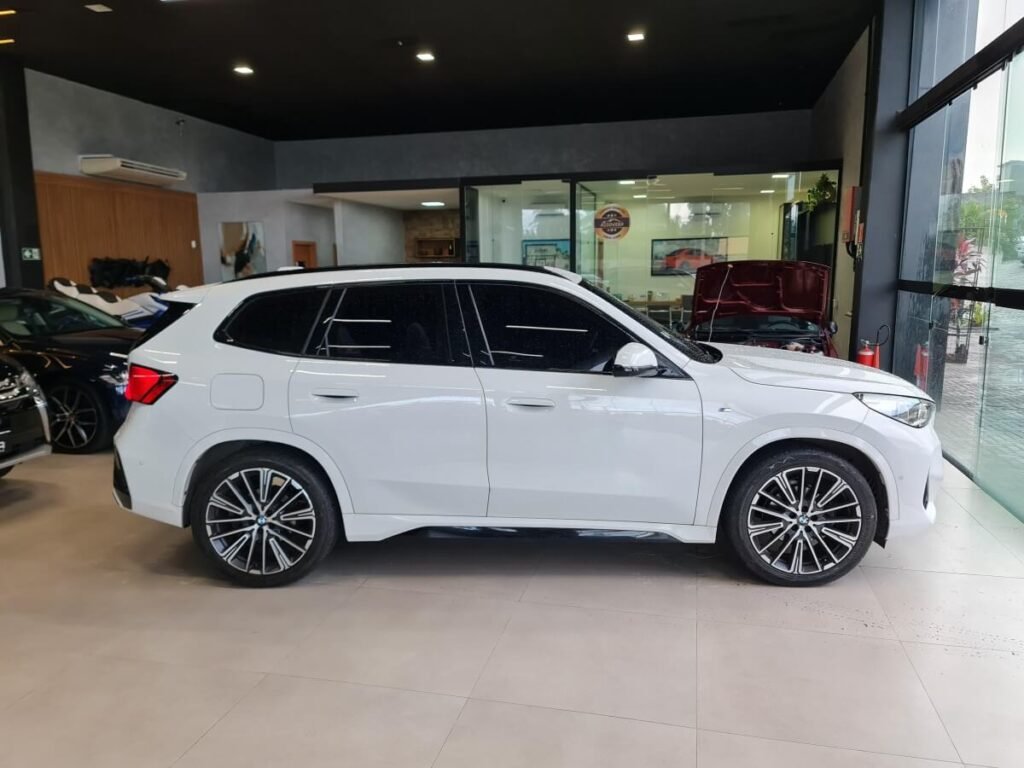 suv-bmw-x1-blindada-2023-completo