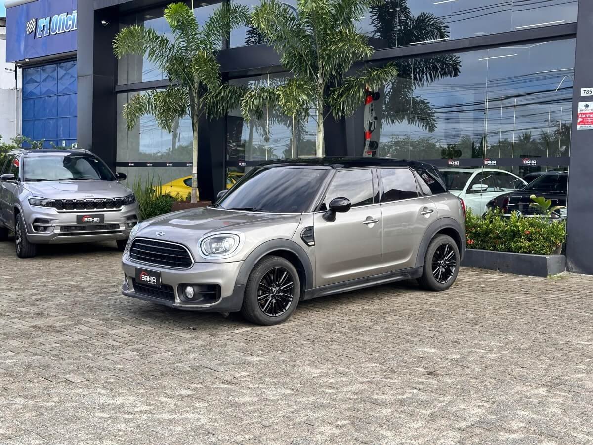 suv premium compacto countryman 2018