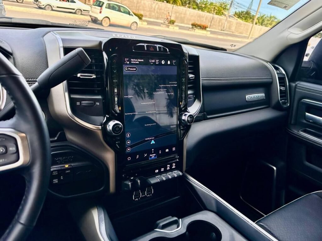 sistema-ar-digital-ram-2500-laramie
